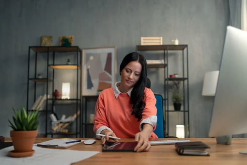 Scopri i software di controllo orario: come gestire il tempo (e il caos) in azienda