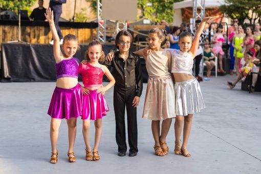 Balli Caraibici e Latino Americani: energia, sport e divertimento Balli Caraibici e Latino Americani: energia, sport e divertimento