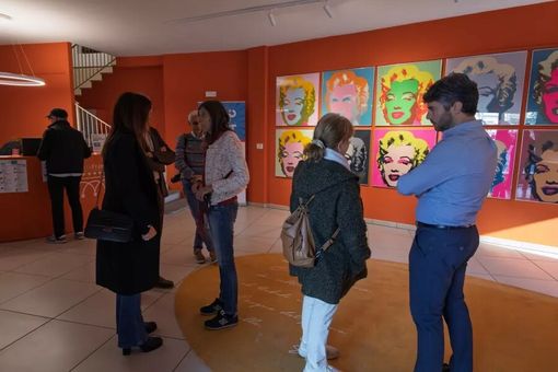 Allestimento della mostra "SBAM" a Busca