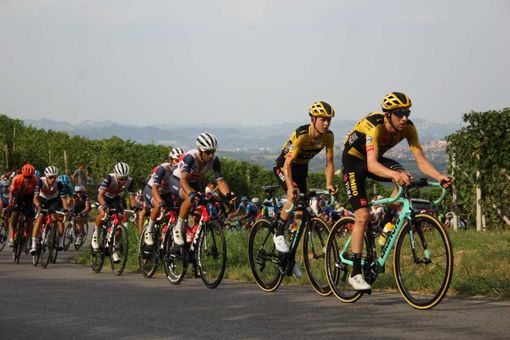 Ciclismo: domani il Gran Piemonte con partenza da Dogliani, start list di lusso per la 109ª edizione Ciclismo: domani il Gran Piemonte con partenza da Dogliani, start list di lusso per la 109ª edizione