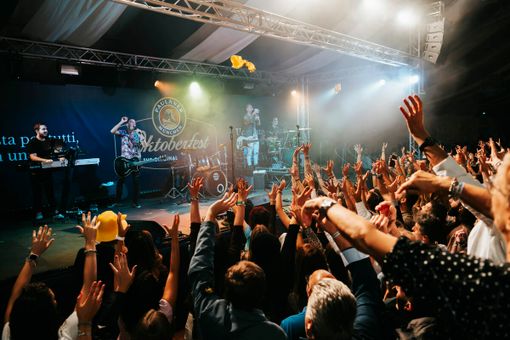 L’Oktoberfest Cuneo entra nell’ultima settimana con una grande festa nel nome della sicurezza