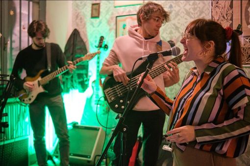 Il Ghedini attraversa le Alpi: da Cuneo a Parigi sulle note del Natale Il Ghedini attraversa le Alpi: da Cuneo a Parigi sulle note del Natale