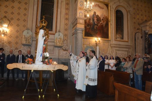 SAluzzo, celebrazione al Santuario delal Consolata, dove è giunto il reliquario con le reliquie di Santa Bernardette - foto tratta dal sito della Diocesi