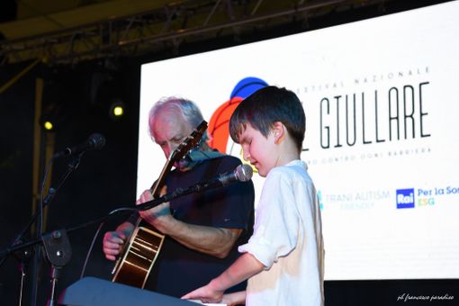 Foto di Francesco Paradiso - Pagina Facebook Festival Il Giullare Foto di Francesco Paradiso - Pagina Facebook Festival Il Giullare