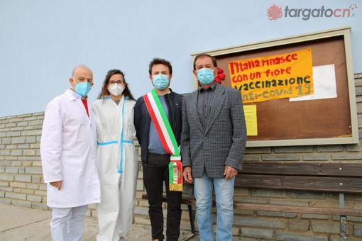 Prima giornata di vaccinazioni a Lesegno (VIDEO) Prima giornata di vaccinazioni a Lesegno (VIDEO)