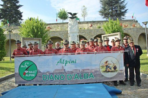 Festa e gioia a Diano d'Alba per l'8^ Raduno Alpini in Langa. FOTOGALLERY