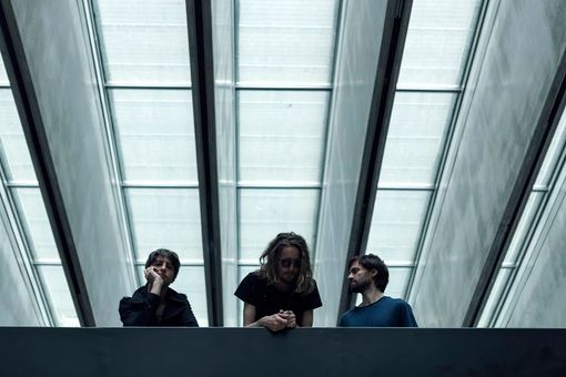 In fotografia il gruppo degli Anudo