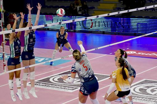 Una immagine del match disputato all'andata (foto sito Legavolleyfemminile)