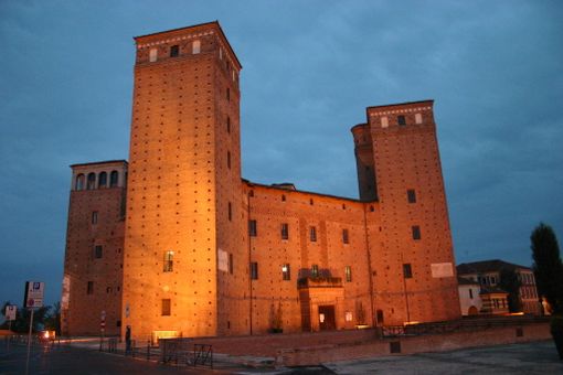 Disegniamo l'Arte, al Castello di Fossano