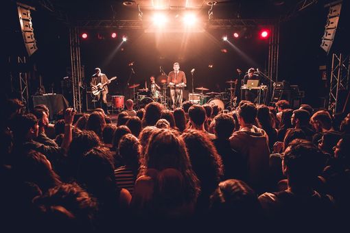 Premio Buscaglione, musica e socializzazione contro la psicosi: “Tranquillizziamo gli artisti: noi ci siamo”