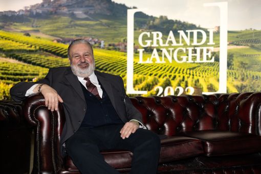 Matteo Ascheri – alla guida del Consorzio di Tutela Barolo Barbaresco Alba Langhe e Dogliani, dal 2018 al 2024 Matteo Ascheri – alla guida del Consorzio di Tutela Barolo Barbaresco Alba Langhe e Dogliani, dal 2018 al 2024