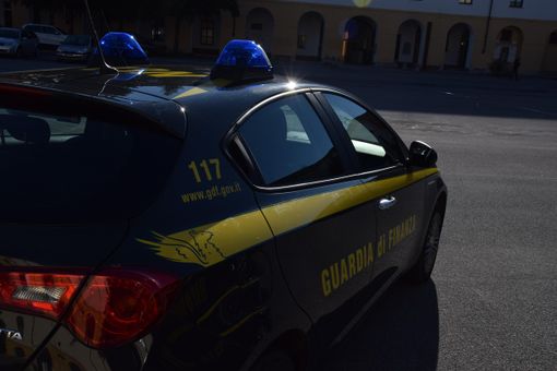 "Operazione Lino": ricevevano denaro per accogliere migranti che non ospitavano, sequestri per 300mila euro in tre cooperative "Operazione Lino": ricevevano denaro per accogliere migranti che non ospitavano, sequestri per 300mila euro in tre cooperative