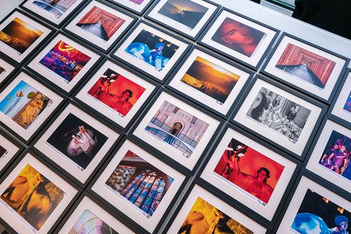 Cuneo, la Galleria Senesi Arte ospita l’arte solidale di Andrea Migliore