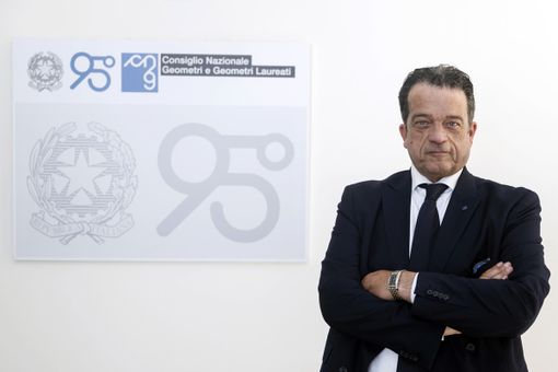 Il cuneese Livio Spinelli confermato nel Consiglio Nazionale dei Geometri e Geometri Laureati. Oggi l'insediamento a Roma Il cuneese Livio Spinelli confermato nel Consiglio Nazionale dei Geometri e Geometri Laureati. Oggi l'insediamento a Roma