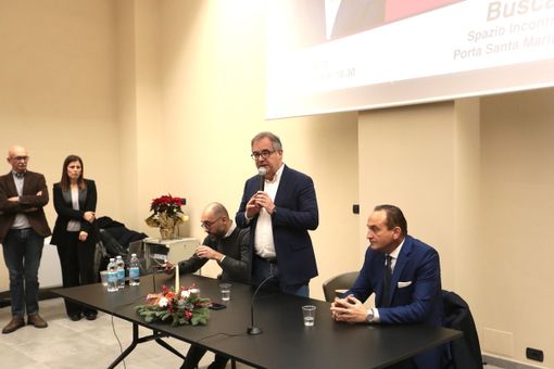 Una serata di auguri tra amici per Marco Gallo dopo vent’anni nell’amministrazione di Busca [FOTO E VIDEO]