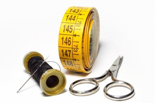 Cuneo: l'Informagiovani lancia il suo nuovo corso di cucito a mano Cuneo: l'Informagiovani lancia il suo nuovo corso di cucito a mano