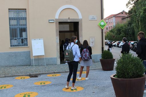 Negativi tutti i tamponi ai licei di Mondovì Negativi tutti i tamponi ai licei di Mondovì