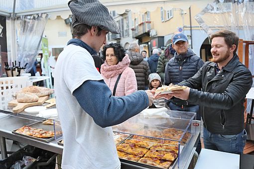Mondovì: a Peccati di Gola & XXII Fiera Regionale del Tartufo oltre 30mila visitatori Mondovì: a Peccati di Gola & XXII Fiera Regionale del Tartufo oltre 30mila visitatori