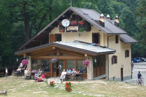 Come trascorrere la prima domenica di maggio