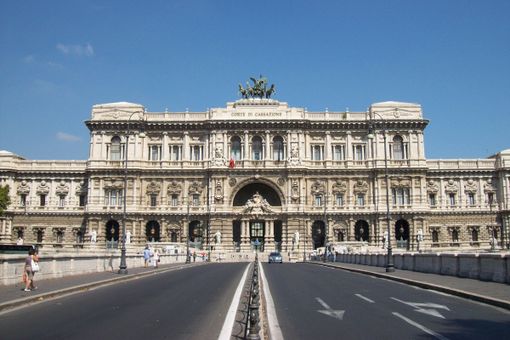 Il palazzo della Suprema Corte di Cassazione Il palazzo della Suprema Corte di Cassazione