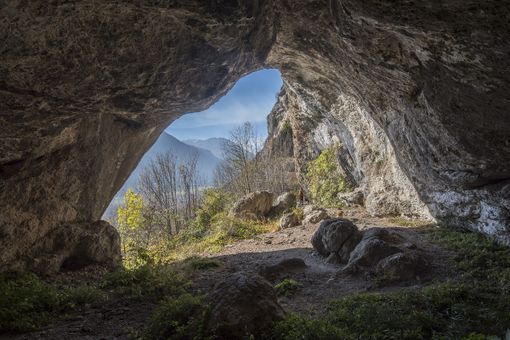 Le Grotte di Aisone raccontano le storie di 7000 anni fa