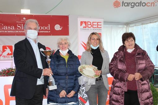 La premiazione in occasione di "BEE" La premiazione in occasione di "BEE"