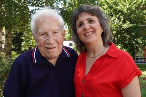 Silvia Gullino con il Carabiniere Reale Renato Quaglia, 106 anni il prossimo 25 aprile