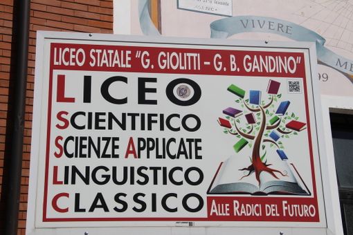 Il 30 aprile il liceo Gandino di Bra celebra "l'internet day"