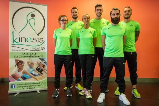 Saluzzo, Palestra Kinesis, lo Staff: Mariagrazia Turco, Stefano, Edo, Andrea, Davide, Elisa