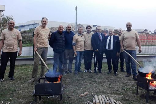 Castagnata a Colombero, per "far comunità" Castagnata a Colombero, per "far comunità"