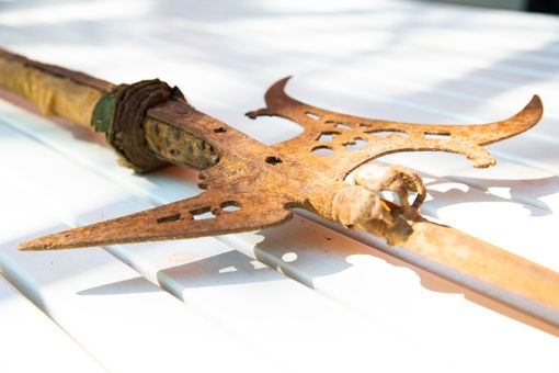 Un'alabarda originale cimelio della Battaglia di Ceresole del 1544 Un'alabarda originale cimelio della Battaglia di Ceresole del 1544