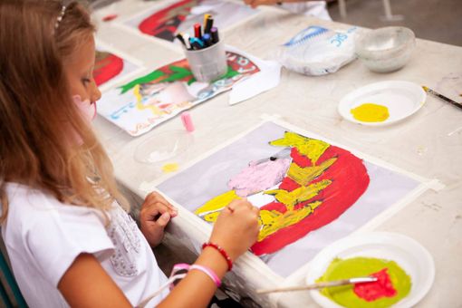 Un laboratorio dantesco per bambini alla Casa del Quartiere Donatello di Cuneo Un laboratorio dantesco per bambini alla Casa del Quartiere Donatello di Cuneo