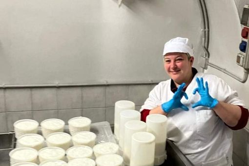 STORIE DI MONTAGNA 130 - Francesca: una storia di cuore e formaggi STORIE DI MONTAGNA 130 - Francesca: una storia di cuore e formaggi