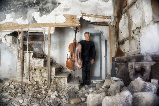 Musica e letteratura si intrecciano in “Carte da decifrare” a Busca