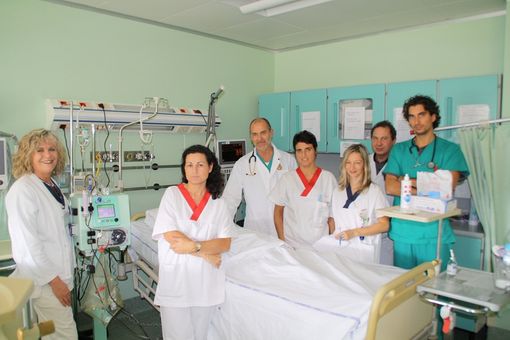 Il professor Baldassarre Doronzo e la sua equipe