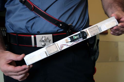 Arrestato in flagranza di reato clonatore di bancomat e carte di credito