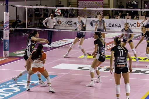 Una immagine del match disputato all'andata (foto sito legavolleyfemminile) Una immagine del match disputato all'andata (foto sito legavolleyfemminile)