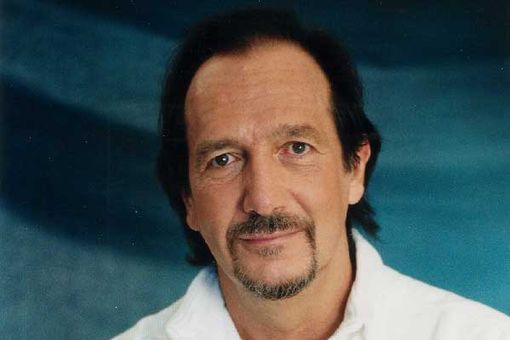 Andrea Mingardi, canzoni tra vino, soul e blues