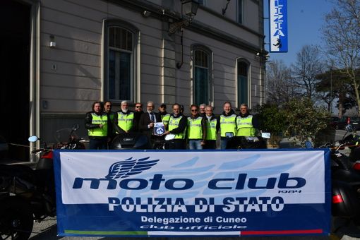 Il Questore Parisi ha accolto il Motoclub della Polizia di Stato di Cuneo
