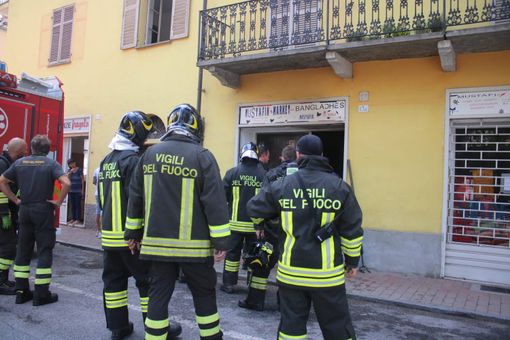 Mondovì, incendio all'interno del locale sottoposto a sequestro in mattinata