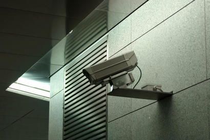 Videocamere dei negozi collegate con Questura e Carabinieri: protocollo di intesa per la sicurezza a Cuneo Videocamere dei negozi collegate con Questura e Carabinieri: protocollo di intesa per la sicurezza a Cuneo