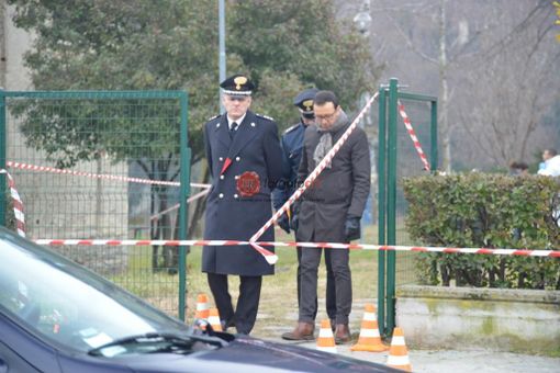 I Carabinieri sul luogo del delitto I Carabinieri sul luogo del delitto