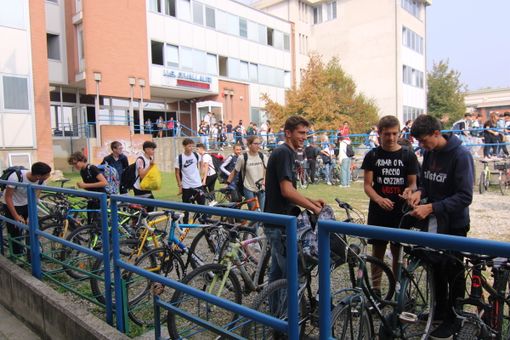 A Fossano torna “Ride to school”: adesioni in crescita, scuole e studenti in “gara” e nuovi percorsi