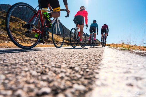 In bicicletta al colle Fauniera: parte il calendario di Scalate leggendarie nelle Terre del Monviso In bicicletta al colle Fauniera: parte il calendario di Scalate leggendarie nelle Terre del Monviso