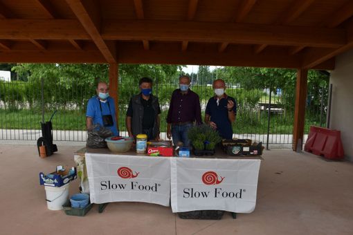 "Salviamo le nostre api con la biodiversità": iniziativa della Condotta Slow Food di Cuneo con Pro Natura e Legambiente