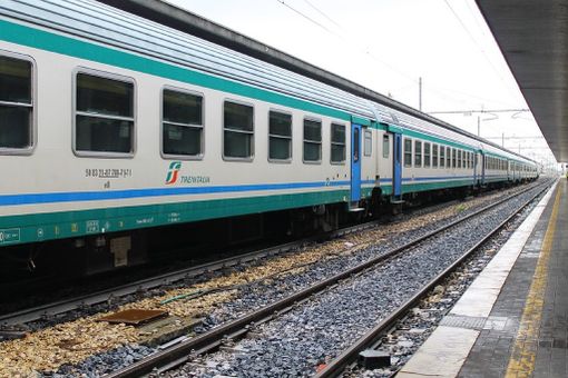 "Dai 50 ai 100 minuti di ritardo: spostarsi in treno tra Fossano e Savona è ormai insostenibile" "Dai 50 ai 100 minuti di ritardo: spostarsi in treno tra Fossano e Savona è ormai insostenibile"
