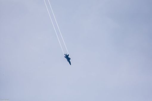 Acrobazie in quota a Sant'Albano Stura, catturate dal fotoamatore Enrico Ruggeri Acrobazie in quota a Sant'Albano Stura, catturate dal fotoamatore Enrico Ruggeri