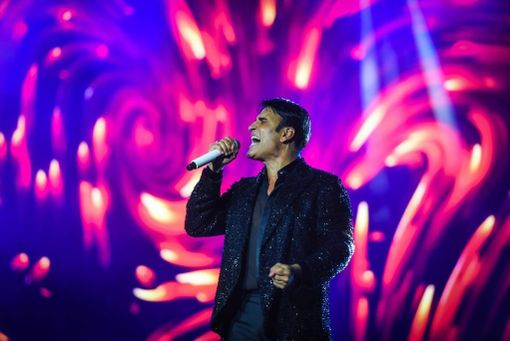 Sal Da Vinci, vincitore di Sanremo 2026, porta «Per sempre sì» all'Anfiteatro dell'Anima di Cervere: unica tappa piemontese del suo tour estivo