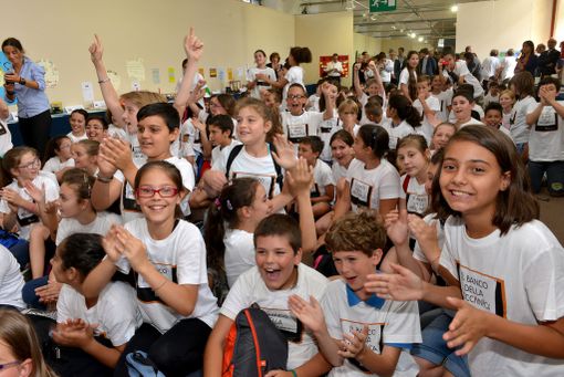 Alcuni dei bambini che hanno partecipato al concorso