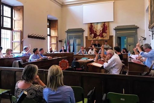 Alcune immagini del Consiglio comunale di ieri sera (10 giugno) a Saluzzo